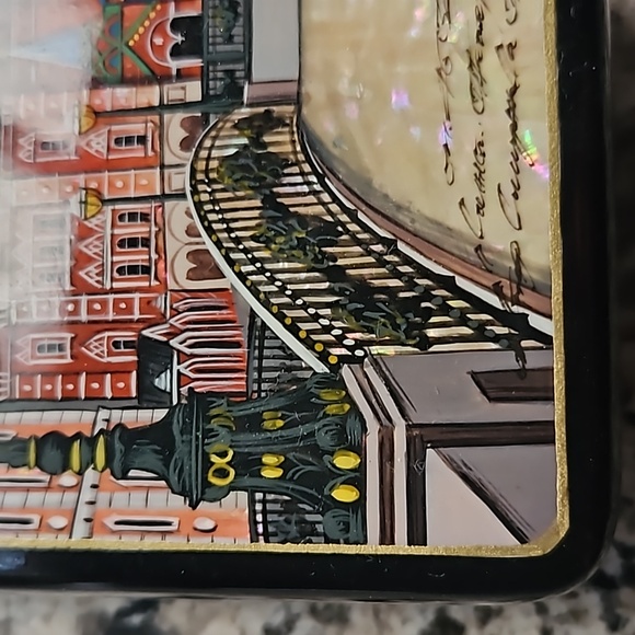 Vintage Fedoskino lacquer box - Picture 8 of 12